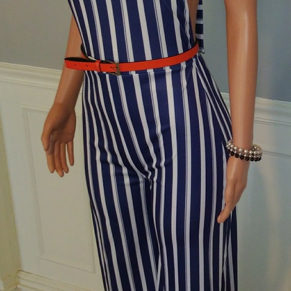 High-Quality Backless Wide Leg One Piece Jumpsuit - Picture 4 of 6